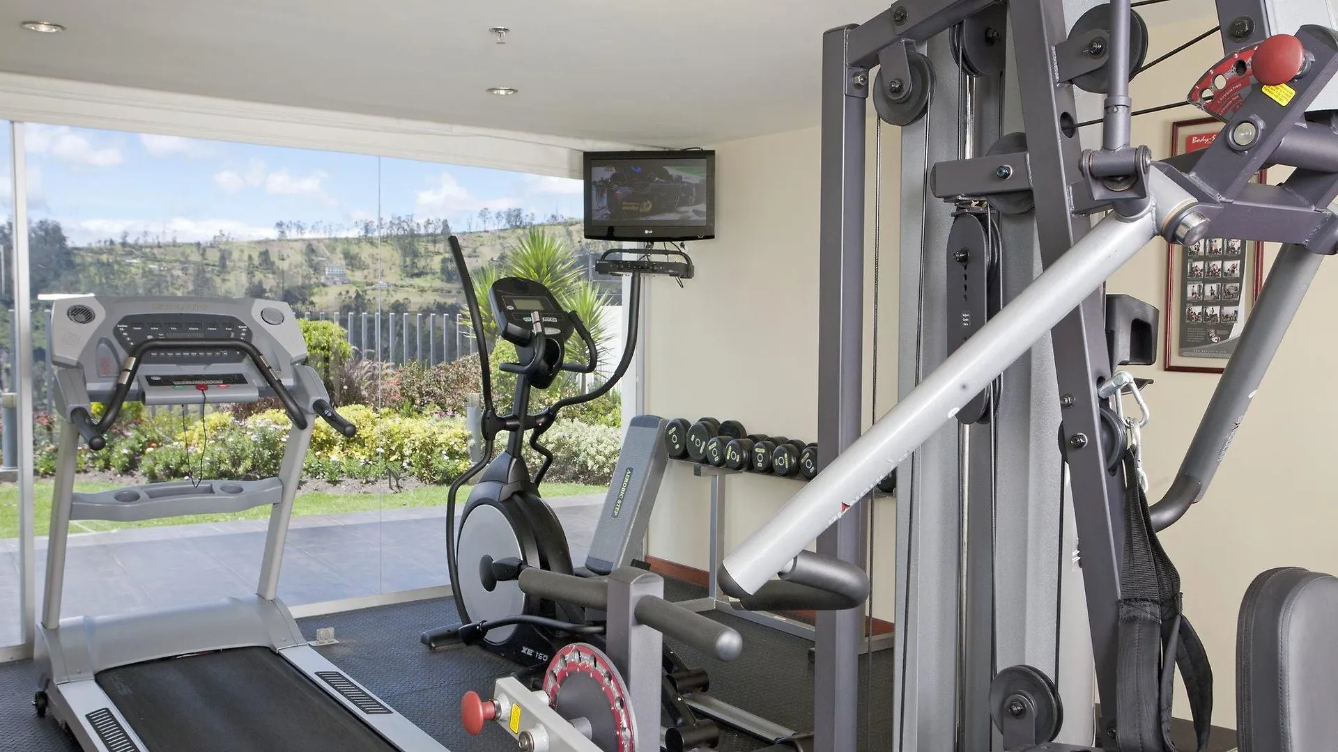 Hotel Stubel Suites & Cafe Quito 4*,  Ecuador