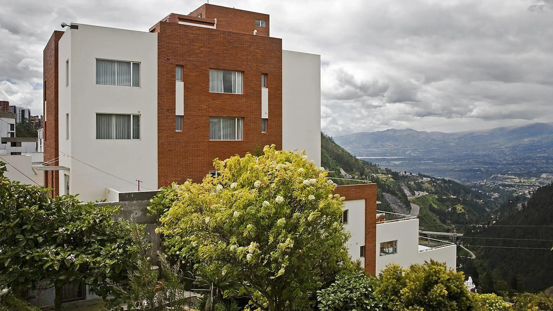 ****  Hotel Stubel Suites & Cafe Quito Ecuador
