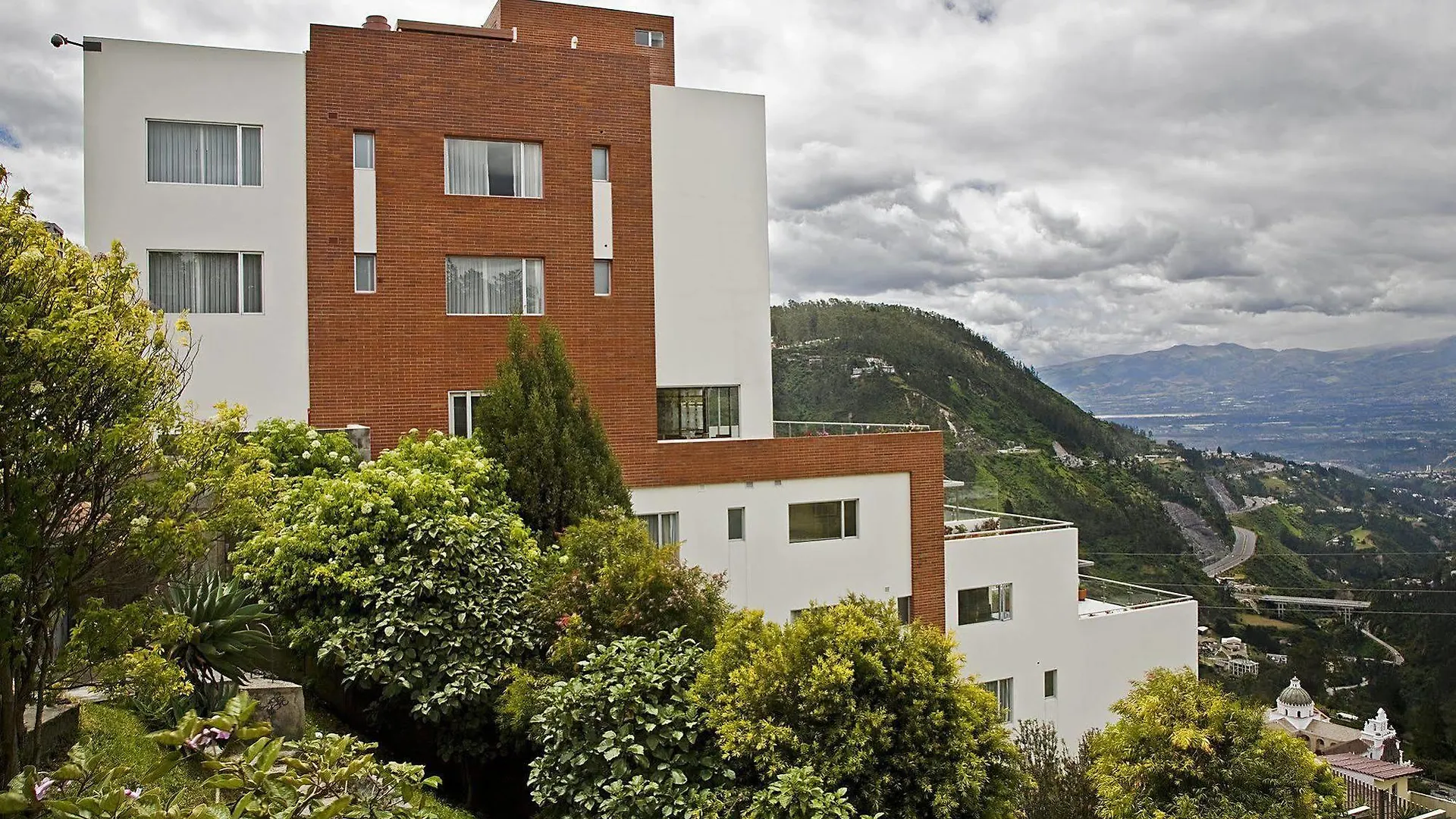 ****  Hotel Stubel Suites & Cafe Quito Ecuador