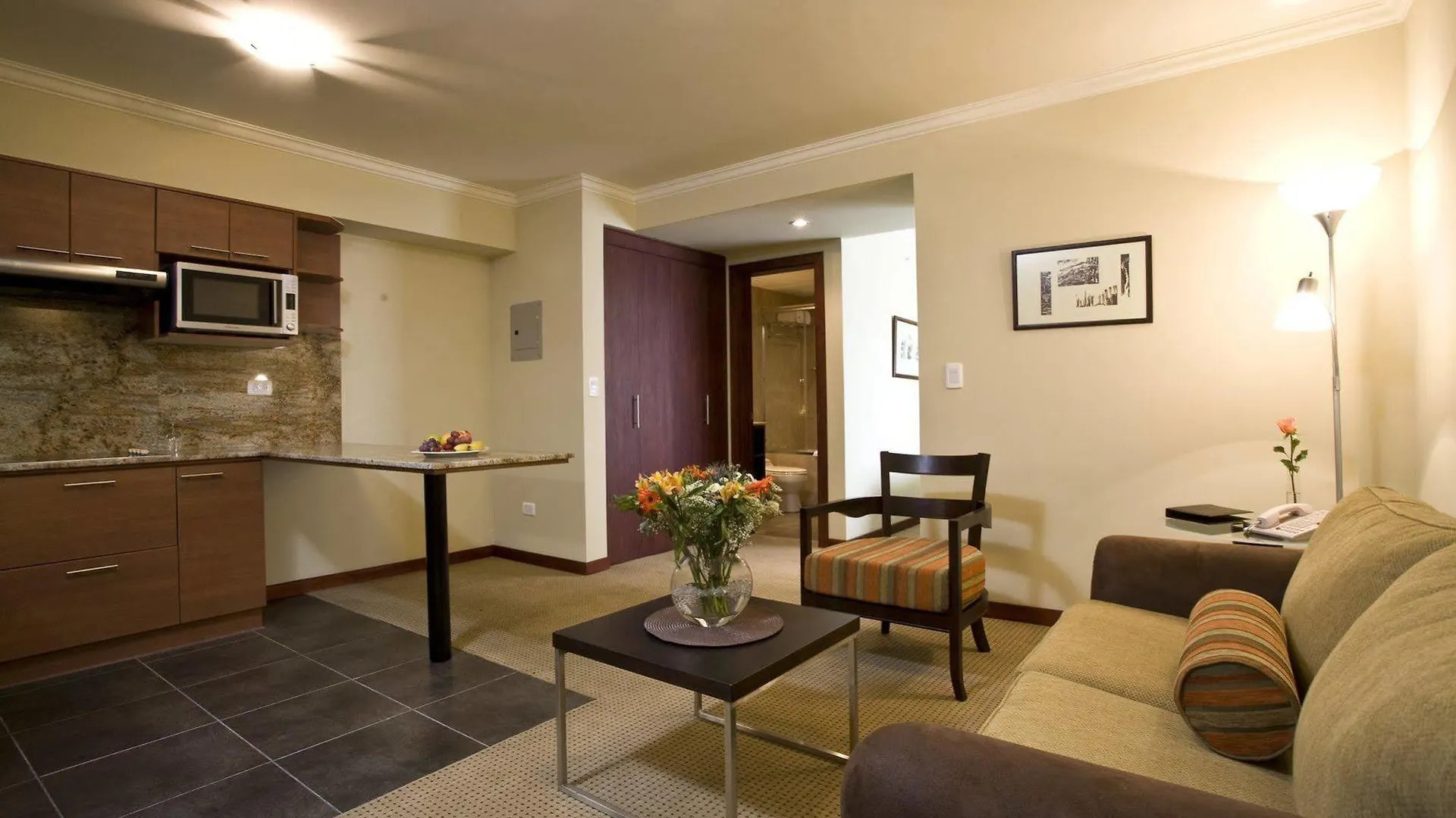 Hotel Stubel Suites & Cafe Quito